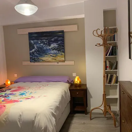 Casa Nanonu, Piso De Lujo 3dormitorios 2banos, En Casco Historico Apartment